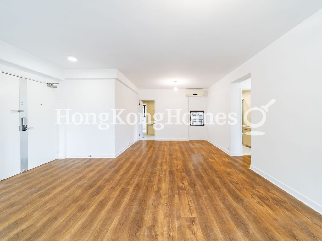 Living and Dining Room — South Bay Gardens - Block A, Repulse Bay