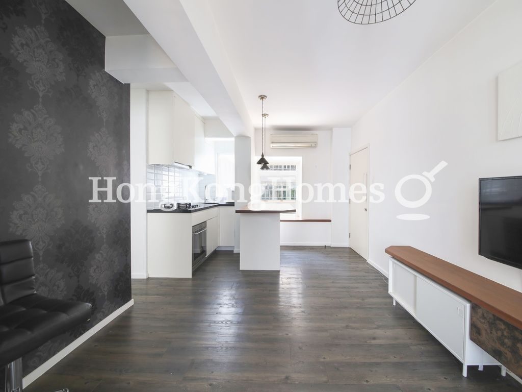 Living and Dining Room — Lai King Court, Sai Ying Pun