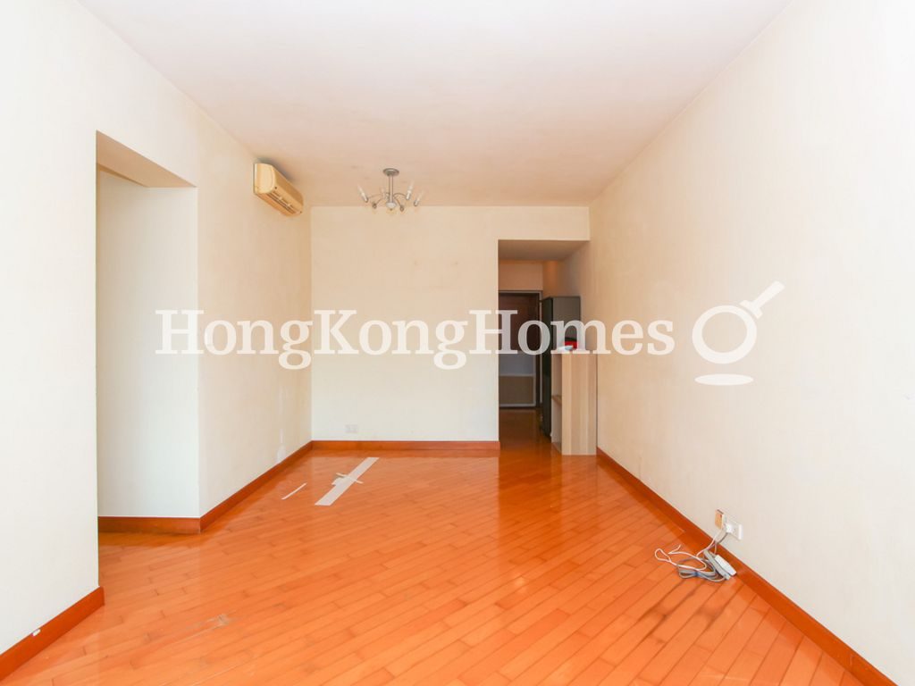 Living and Dining Room — Sorrento Tower - 2, Tsim Sha Tsui