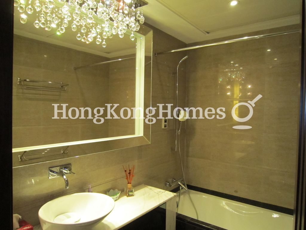 Guest Bathroom — Celestial Heights-Celestial Avenue No. 35, Ho Man Tin / Waterloo Road