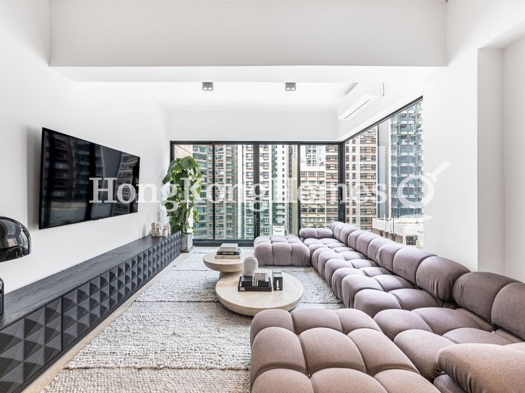 Living and Dining Room — Manly Mansion, Mid-levels West