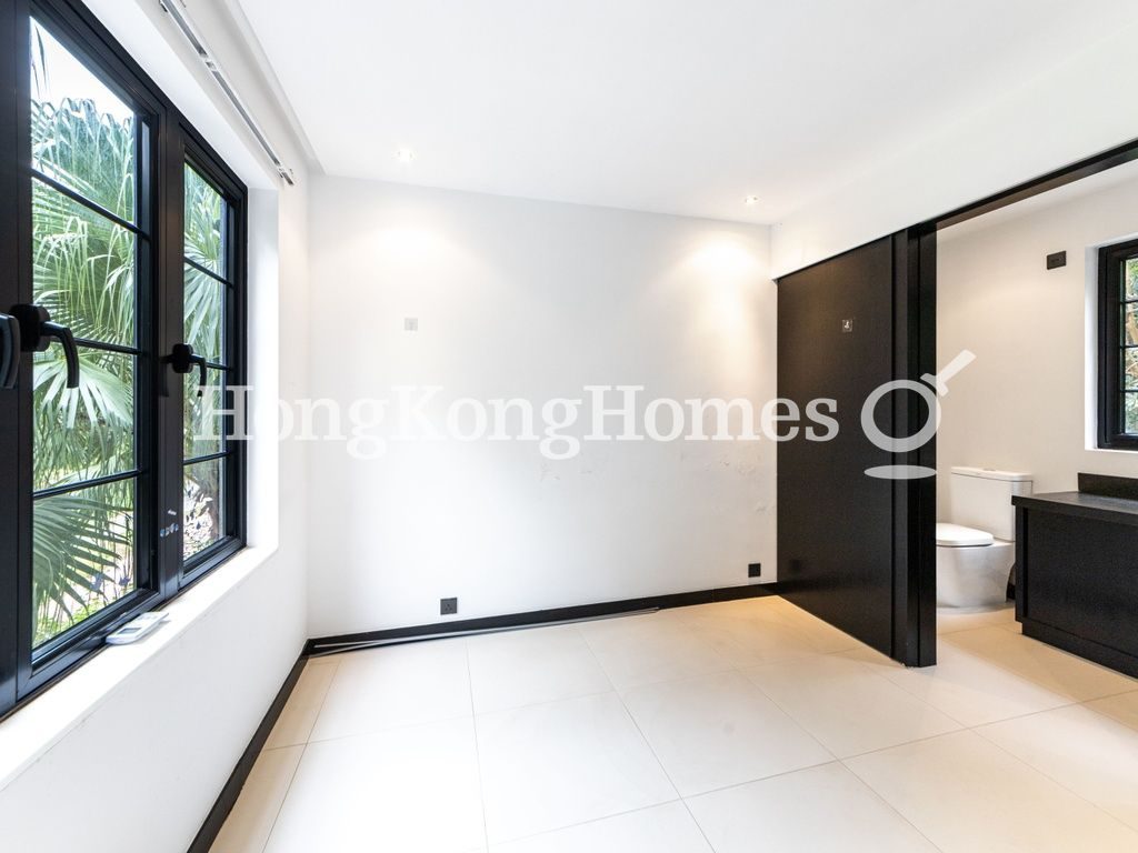Third Bedroom — Ng Fai Tin, Clear Water Bay