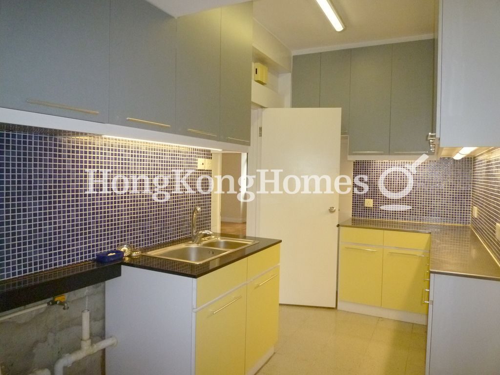 Kitchen — Suncrest Tower, Mid-levels East