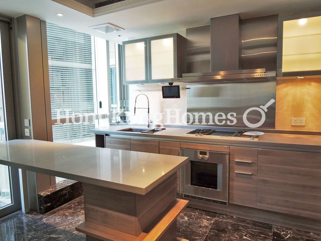 Kitchen — The Coronation - Tower 3, Yau Ma Tei