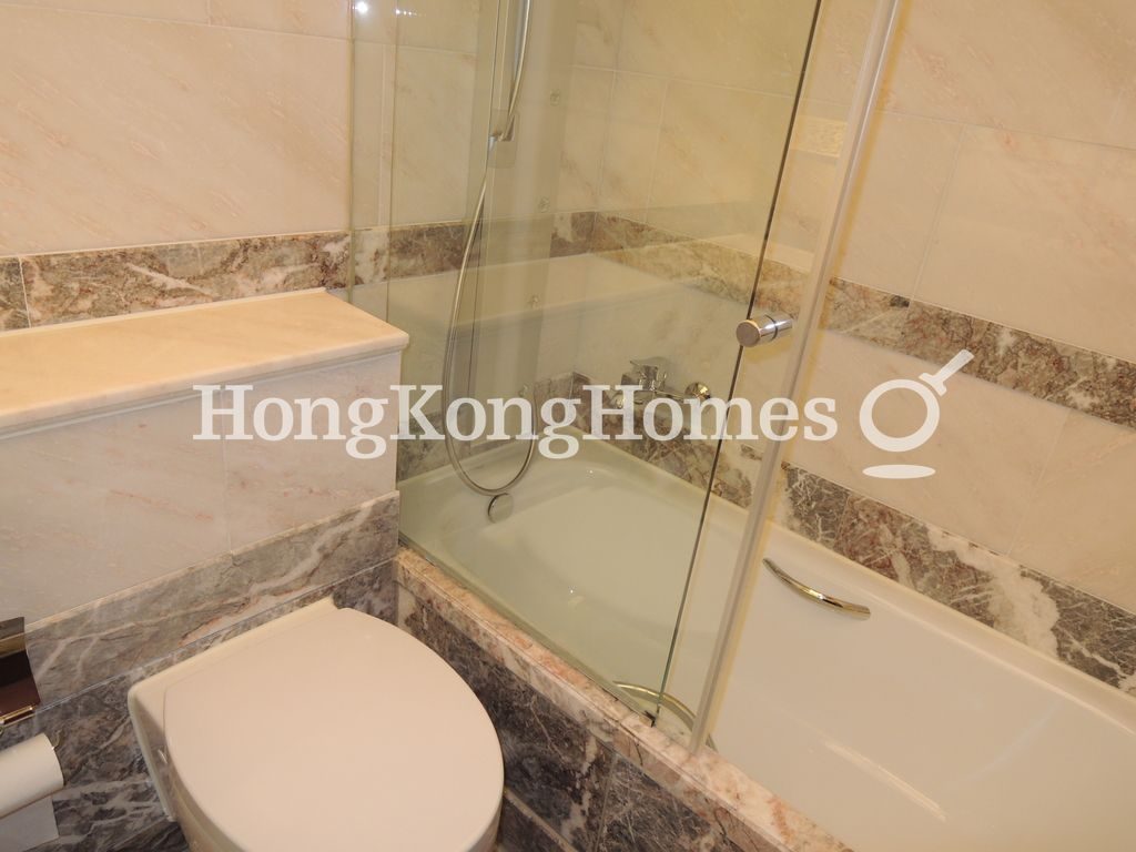 Guest Bathroom — The Coronation - Tower 3, Yau Ma Tei