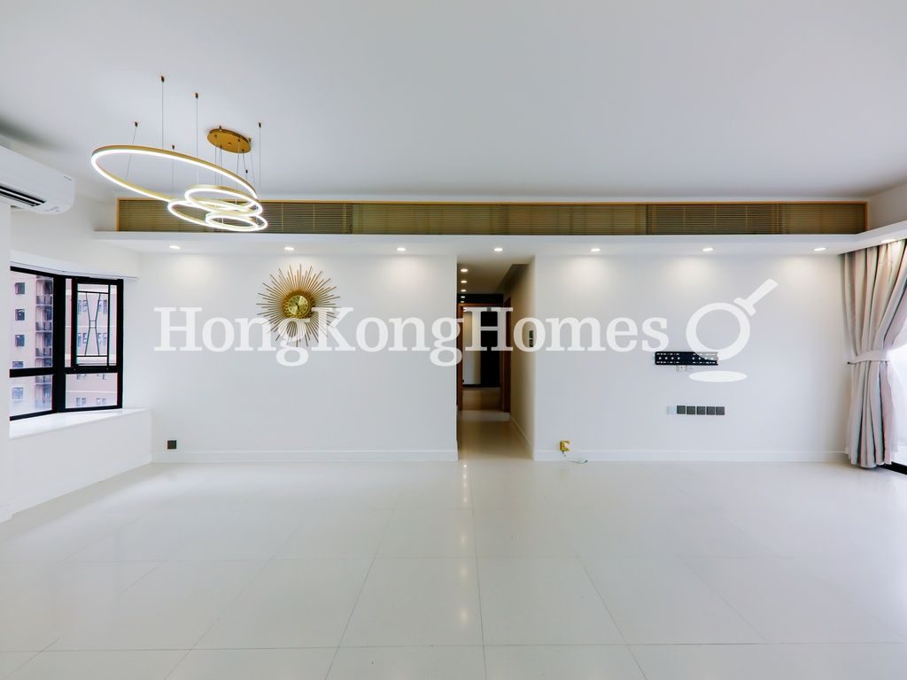 Living and Dining Room — Beverly Hill - Block B, Happy Valley