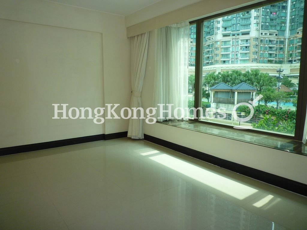 Master Bedroom — Caribbean Coast - Phase 5 - La Mer, Tung Chung