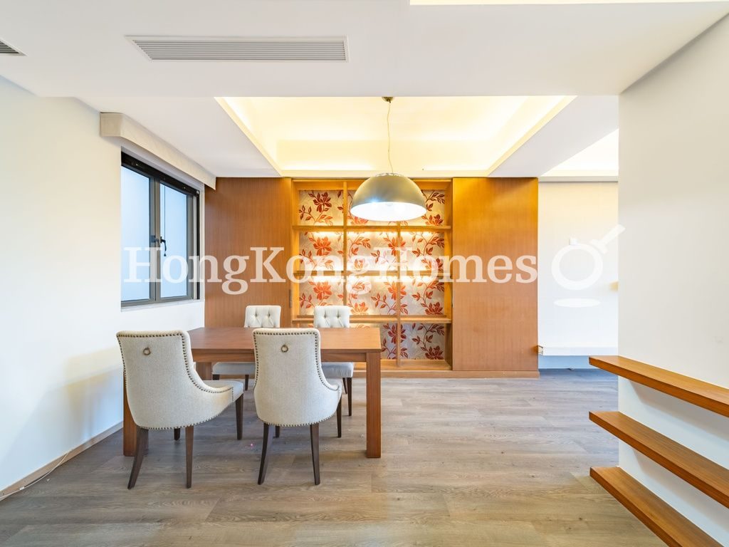Dining Room — Villa De Victoria, The Peak