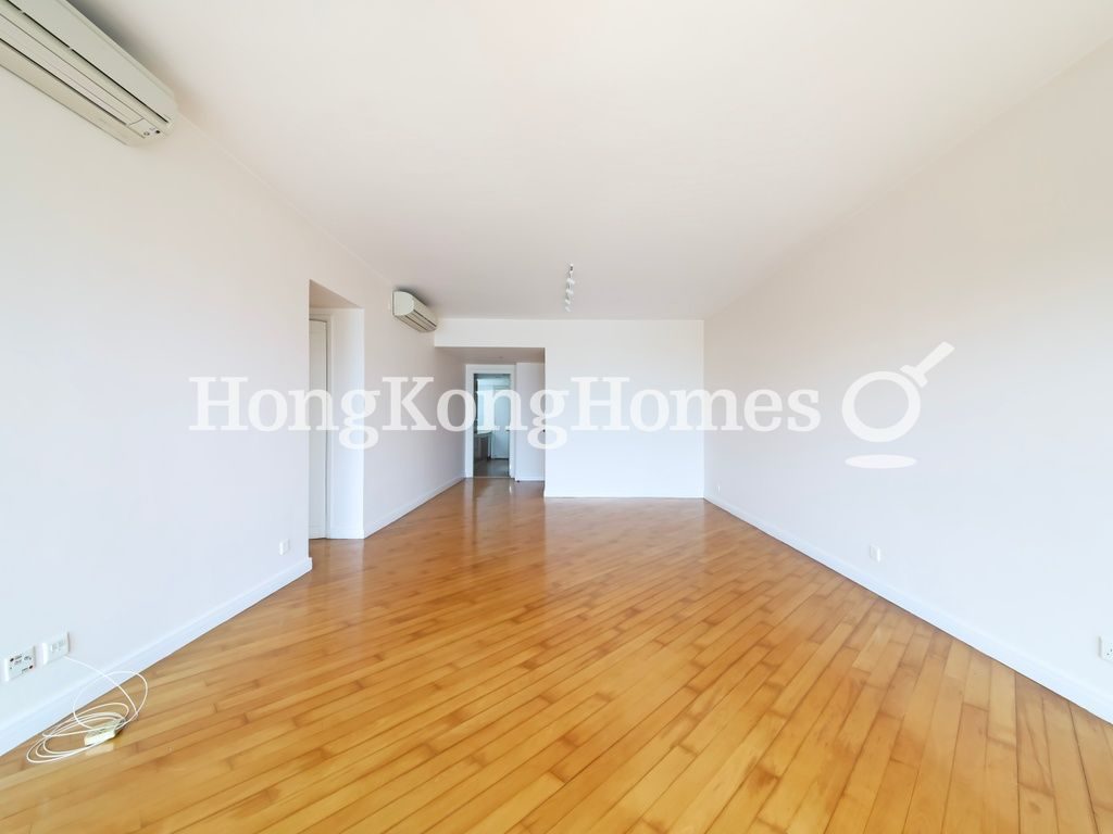 Living and Dining Room — Residence Bel-air - Phase 01, Tower 06, Pokfulam