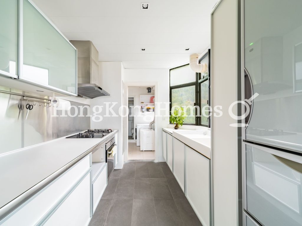 Kitchen — Grand Garden - Block 03, Repulse Bay