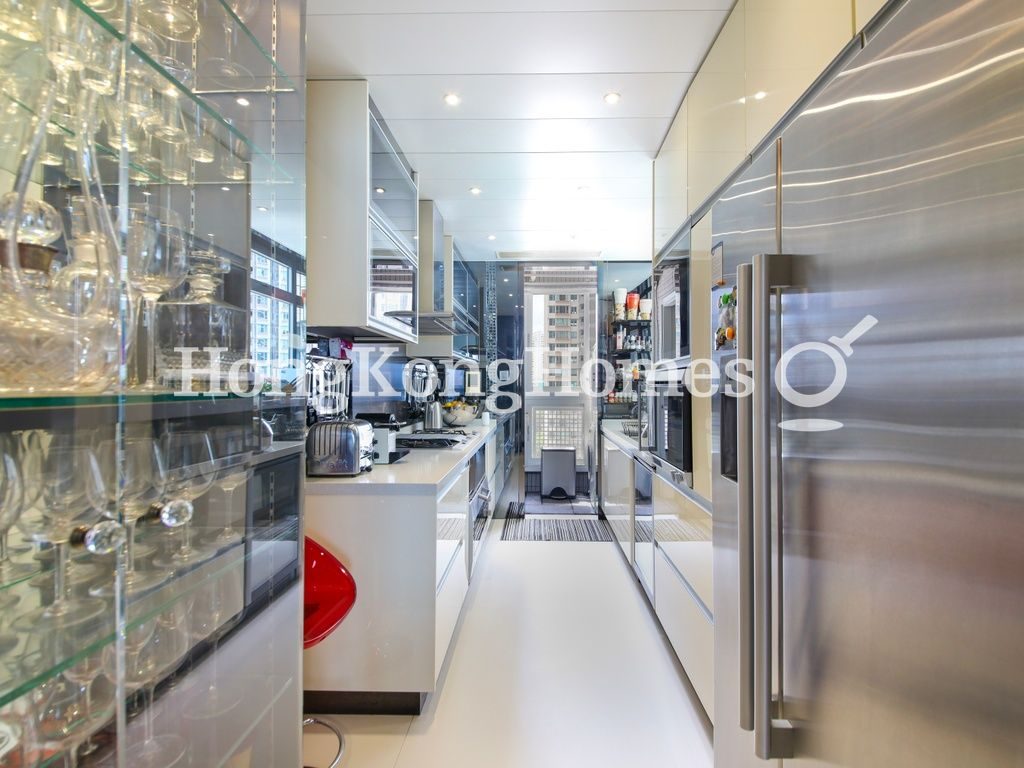 Kitchen — Residence Bel-air - Phase 04, Peak Tower 01, Pokfulam