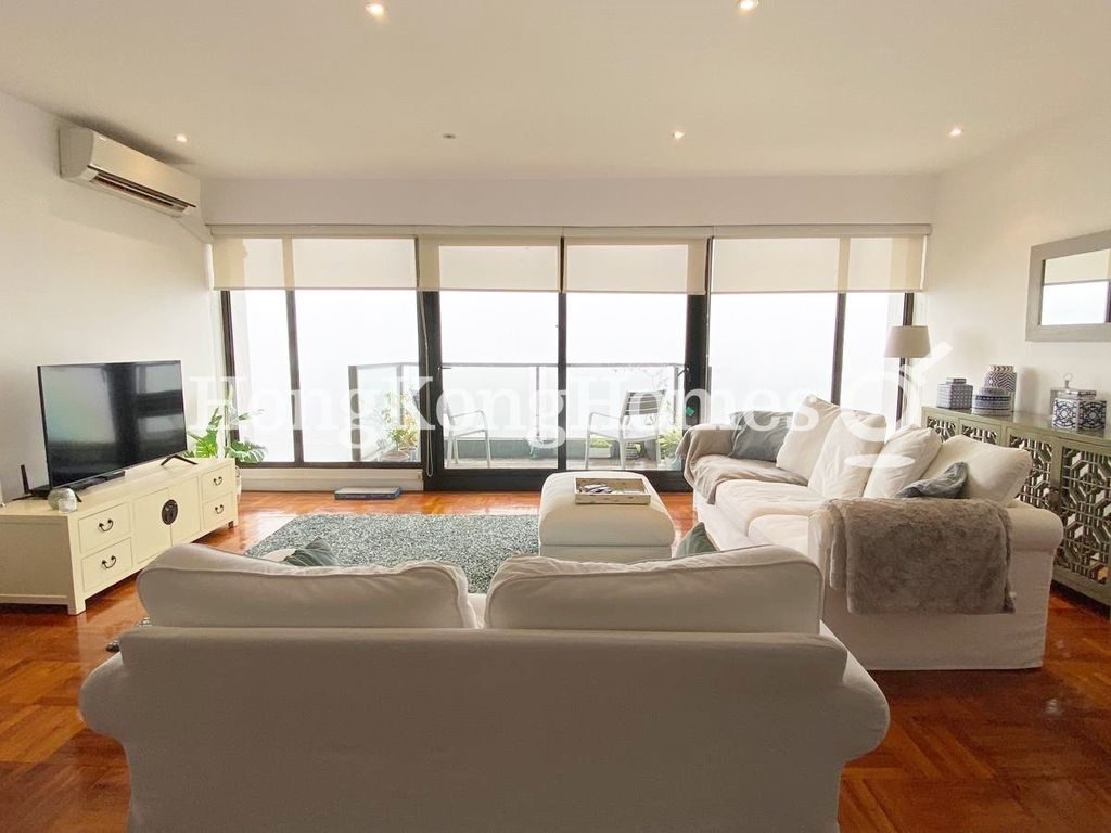 Living and Dining Room — Cape Mansions - Block A, Pokfulam