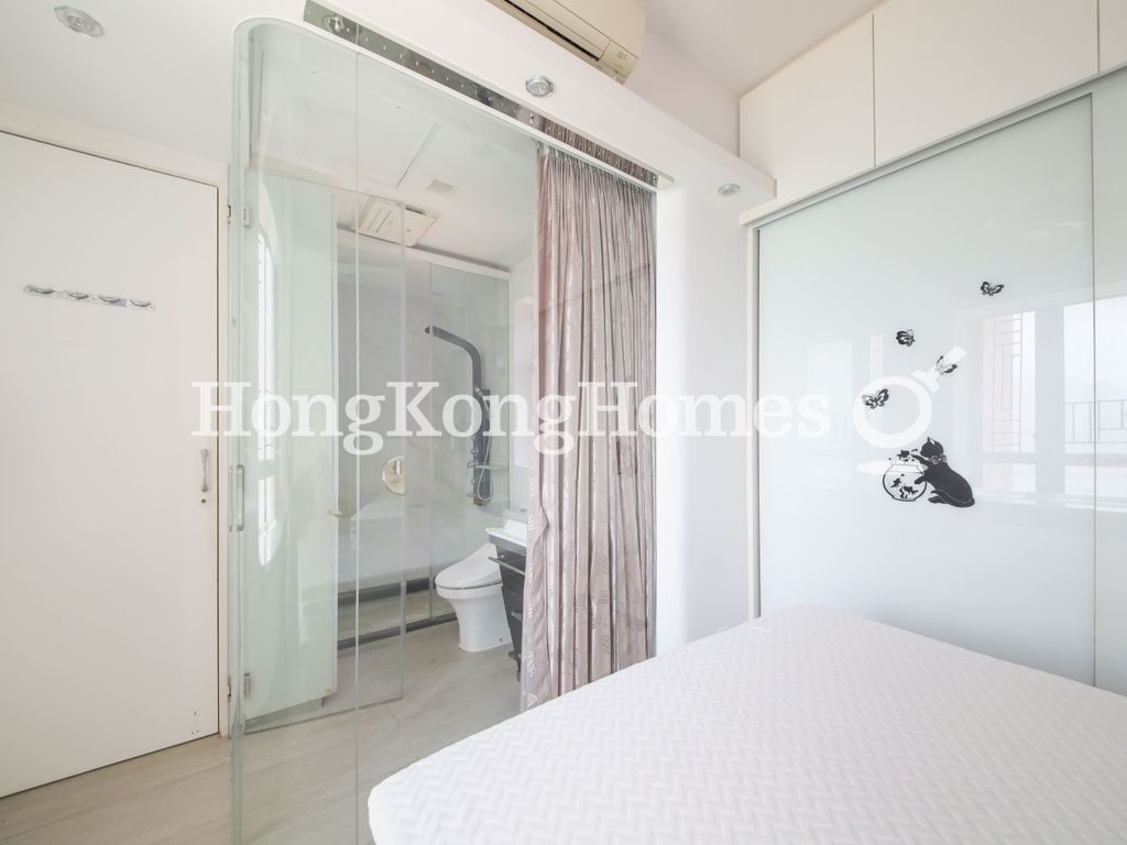 Master Bedroom — The Arch - Block 1 (Sky Tower), Tsim Sha Tsui