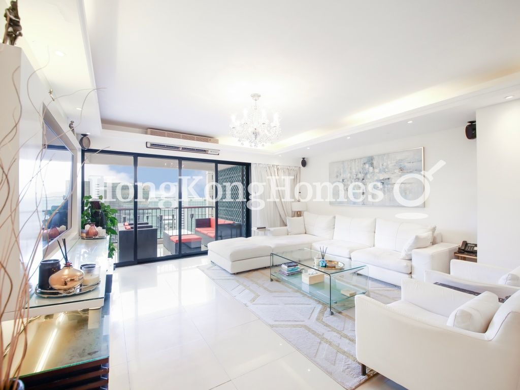 Living and Dining Room — Baguio Villa - Block 42, Pokfulam
