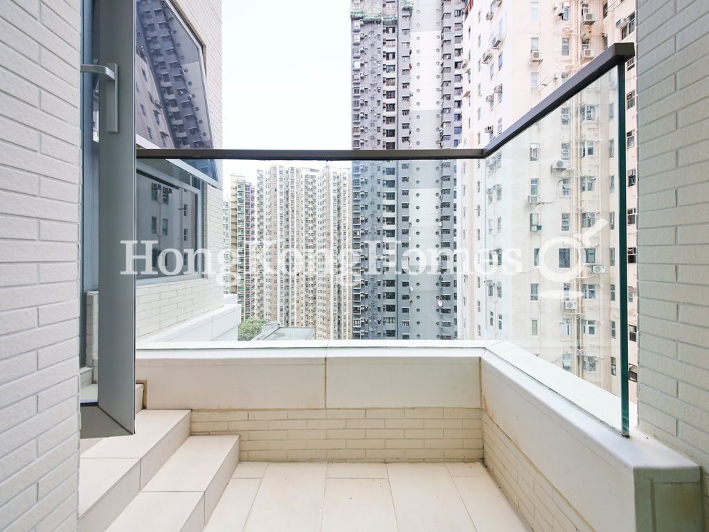 Private Terrace — 63 Pokfulam - Tower 01 (Amber House), Sai Ying Pun