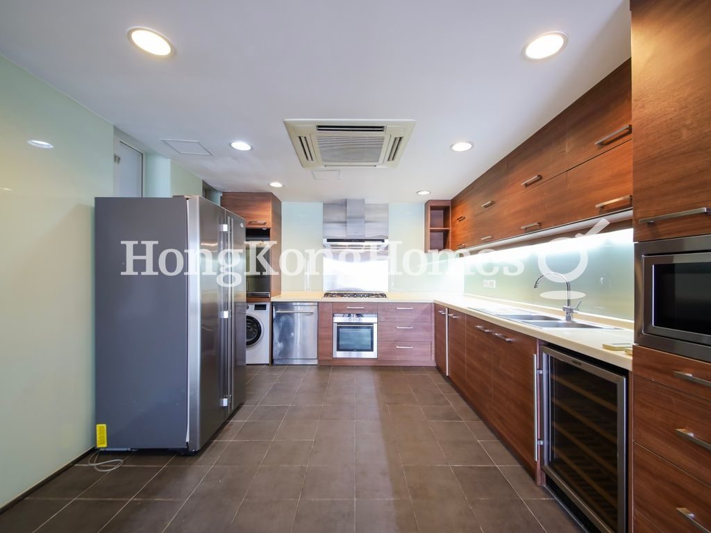 Open Kitchen — Bo Kwong Apartments, Mid-levels Central