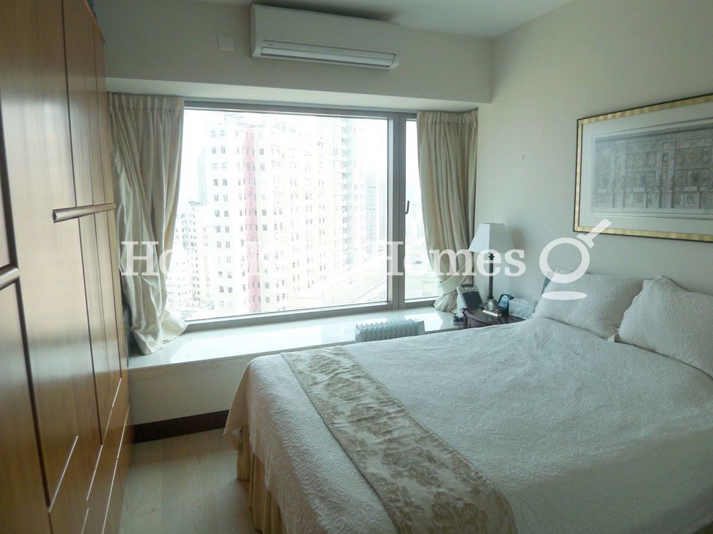 Master Bedroom — Celestial Heights-Celestial Avenue No. 27, Ho Man Tin / Waterloo Road