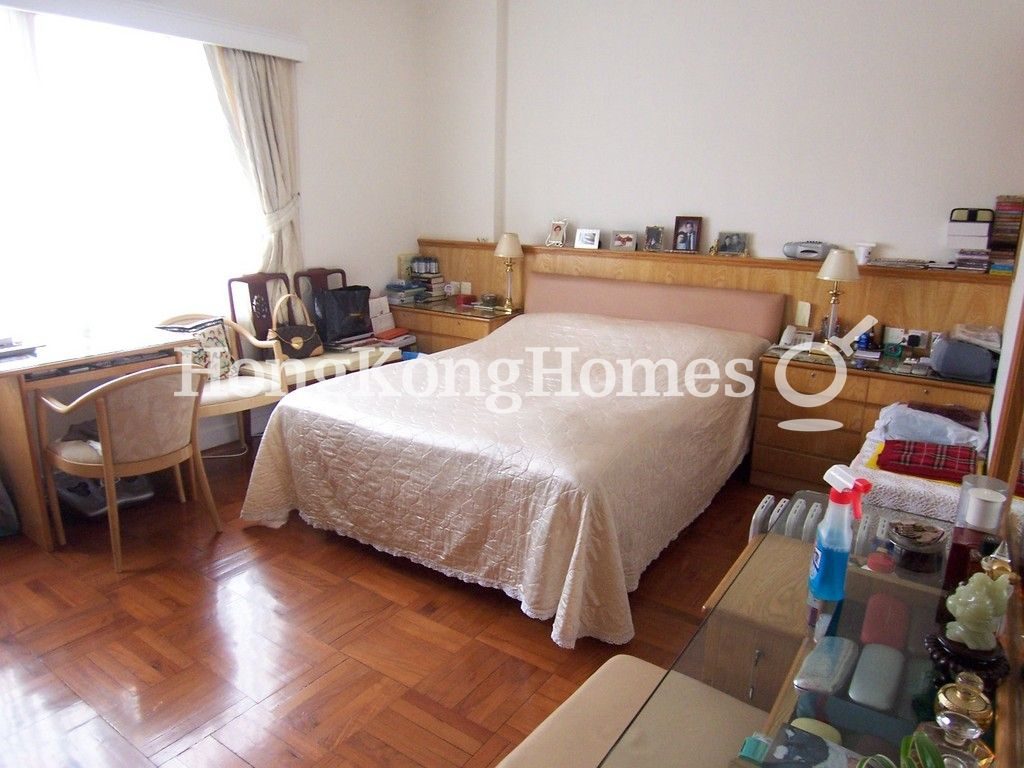 Master Bedroom — La Clare Mansion - Block A, Pokfulam