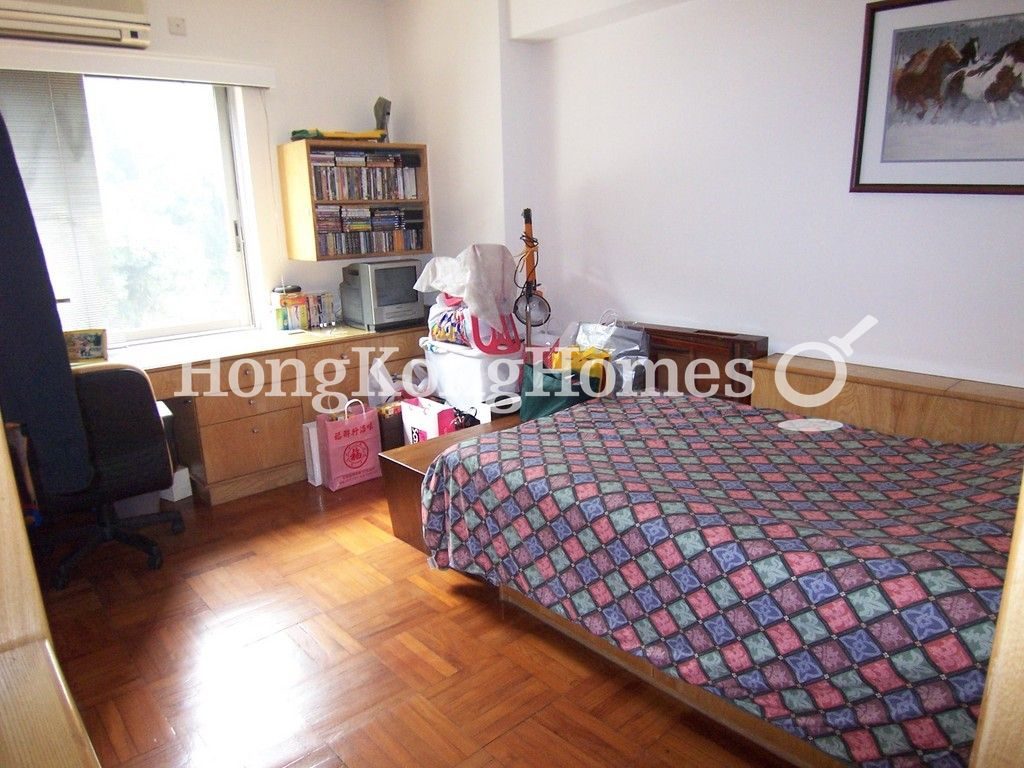 Fourth Bedroom — La Clare Mansion - Block A, Pokfulam