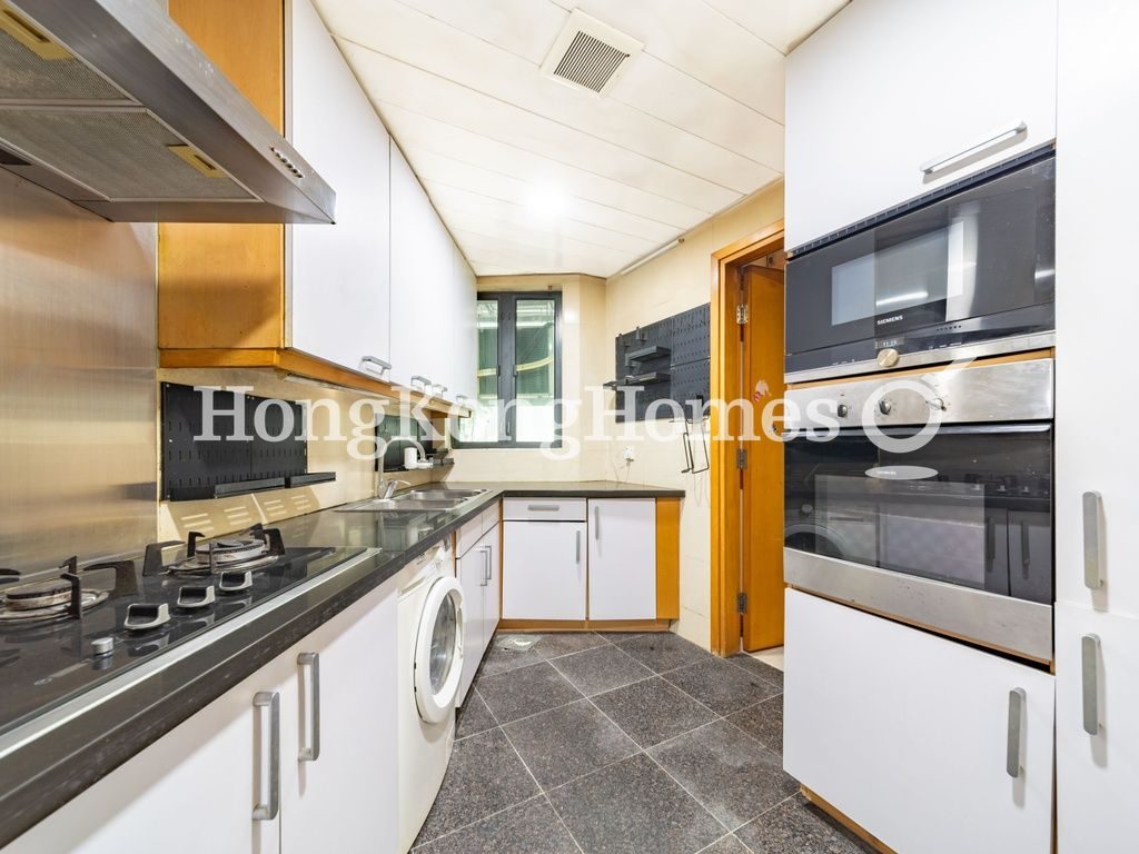 Kitchen — La Mer - Block 02, Pokfulam