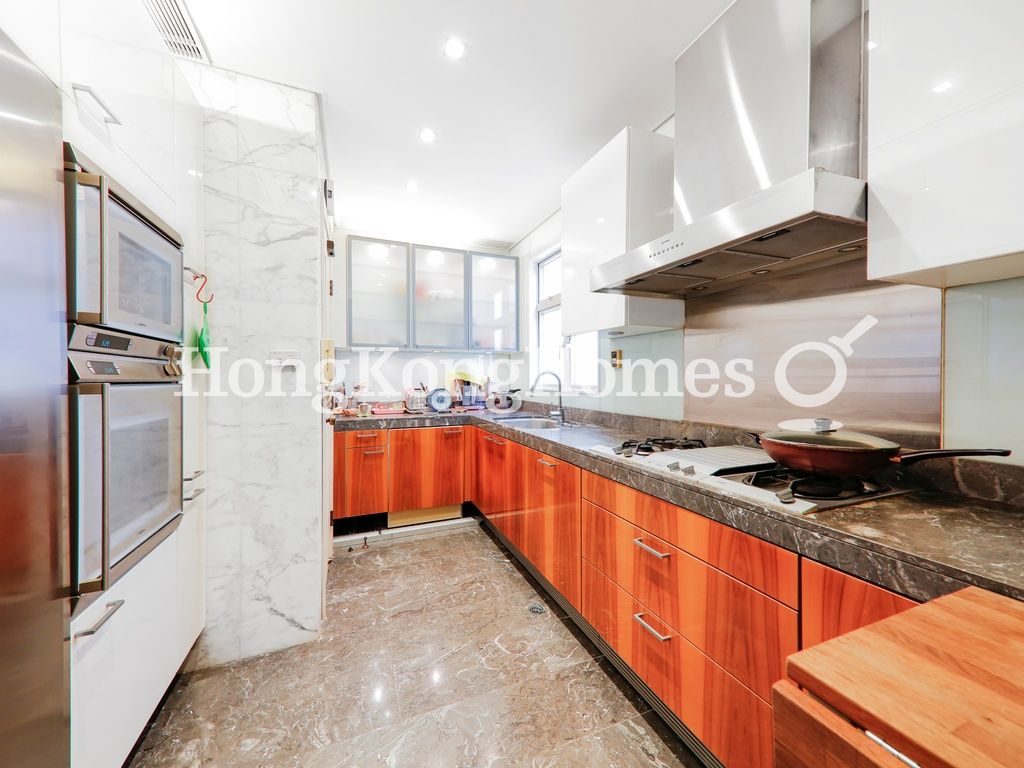 Kitchen — La Place De Victoria, North Point