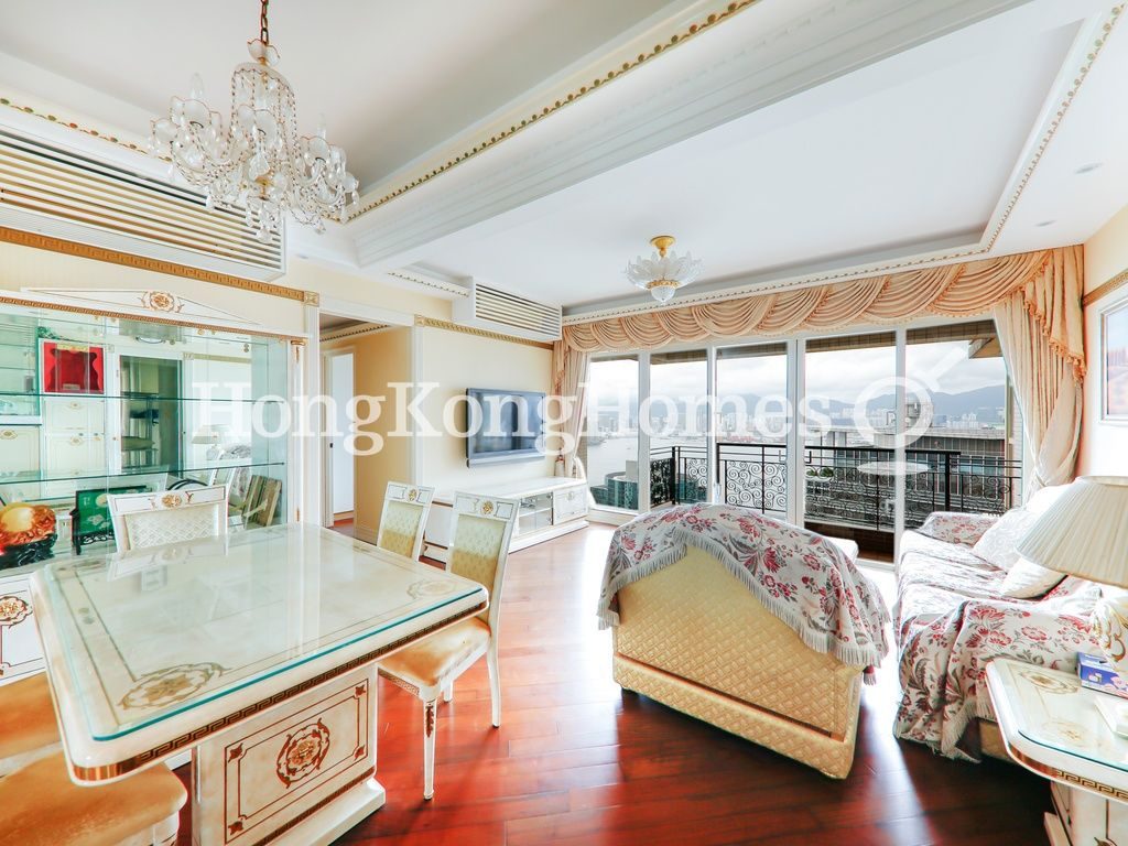 Living and Dining Room — La Place De Victoria, North Point