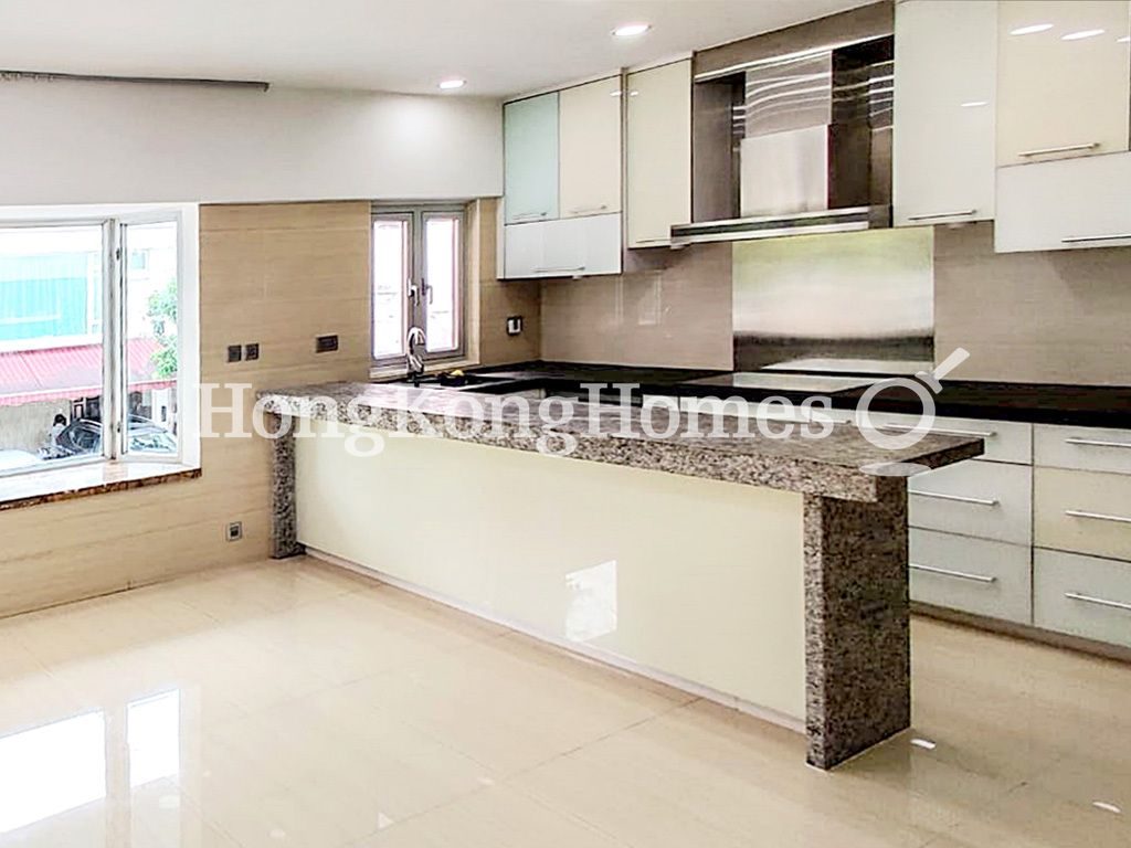 Second ensuite bedroom — Marina Cove - Stage 04, Sai Kung