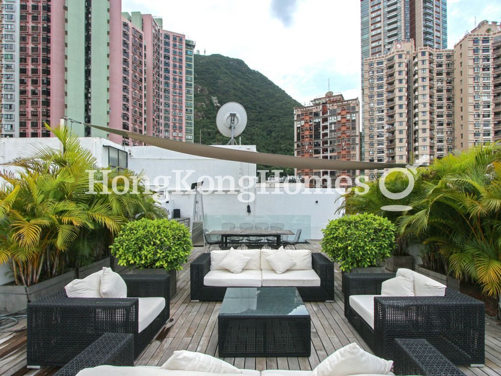 Private Roof Terrace — Merry Court, Mid-levels West
