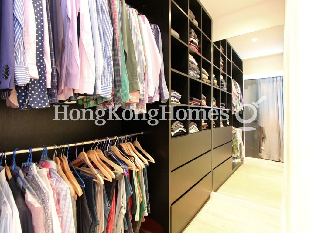 Walk-in Closet in Bedroom — Merry Court, Mid-levels West