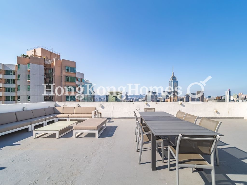 Private Roof Terrace — Monticello, Mid-levels East
