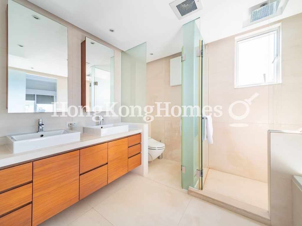 Master Bathroom — Monticello, Mid-levels East