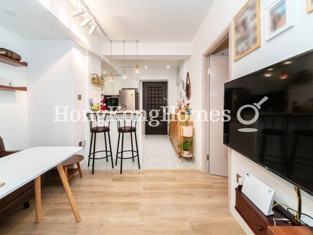 Living and Dining Room — Kam Wa Building, Sai Ying Pun
