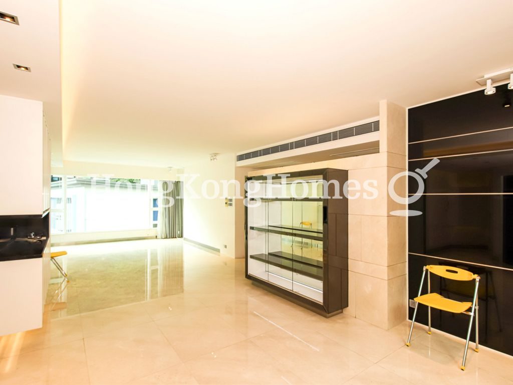 Living and Dining Room — South Bay Palace - Block 02, Repulse Bay