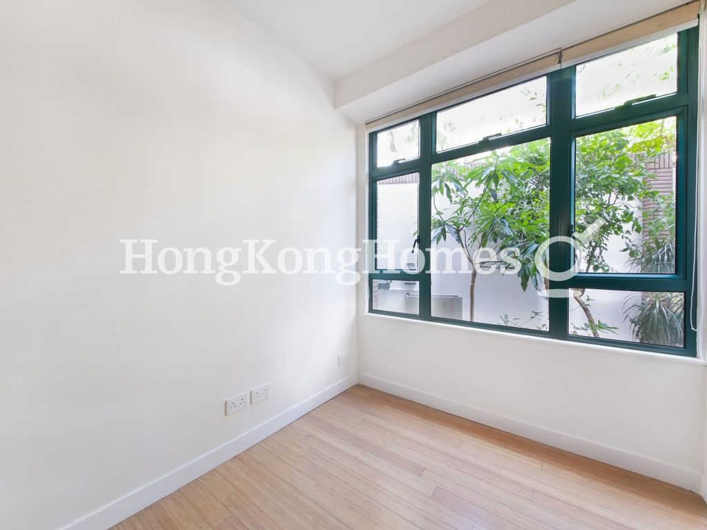 Fourth Bedroom — Stanford Villa - Block 02, Stanley