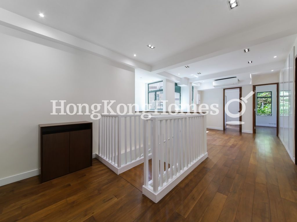 Family room — Stanford Villa - Block 02, Stanley