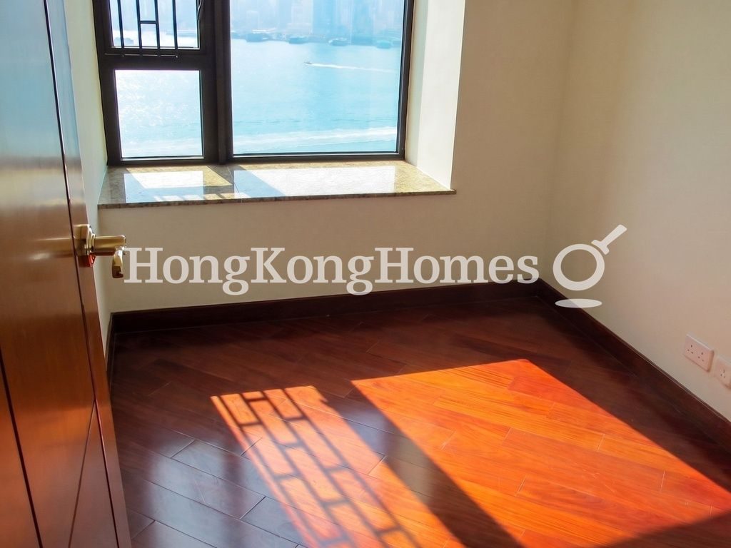 Master Bedroom — The Arch - Block 1 (Sky Tower), Tsim Sha Tsui