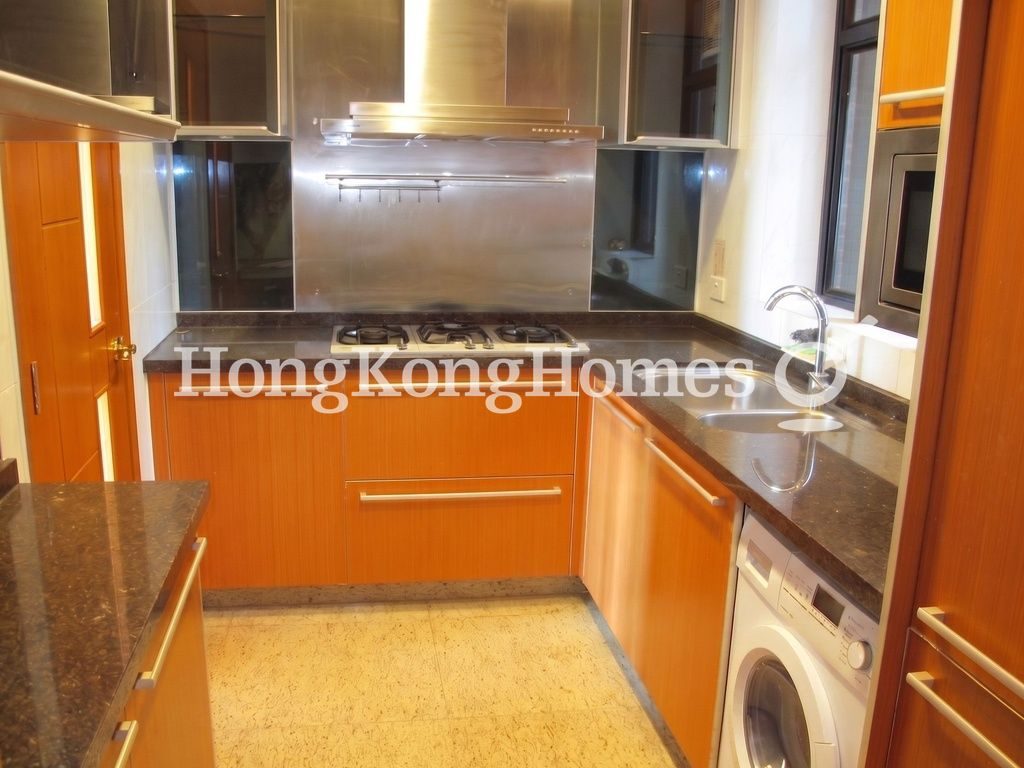 Kitchen — The Arch - Block 1 (Sky Tower), Tsim Sha Tsui