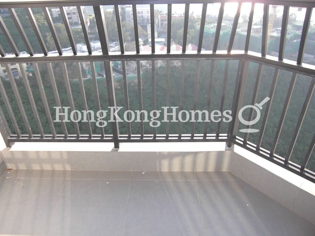 Balcony — Grand Garden - Block 03, Repulse Bay