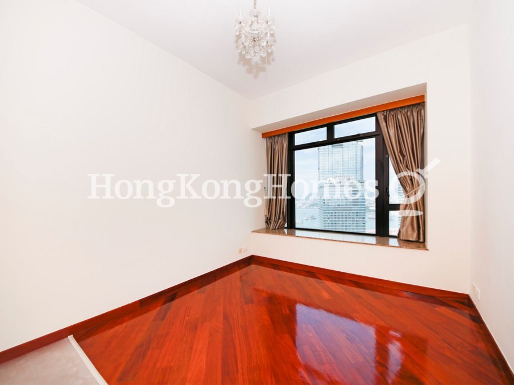 Master Bedroom — The Arch - Block 1A (Sun Tower), Tsim Sha Tsui