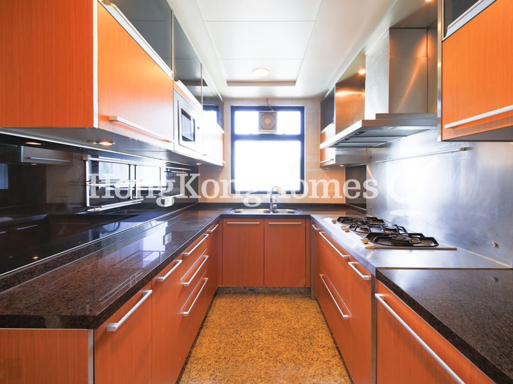 Kitchen — The Arch - Block 1A (Sun Tower), Tsim Sha Tsui