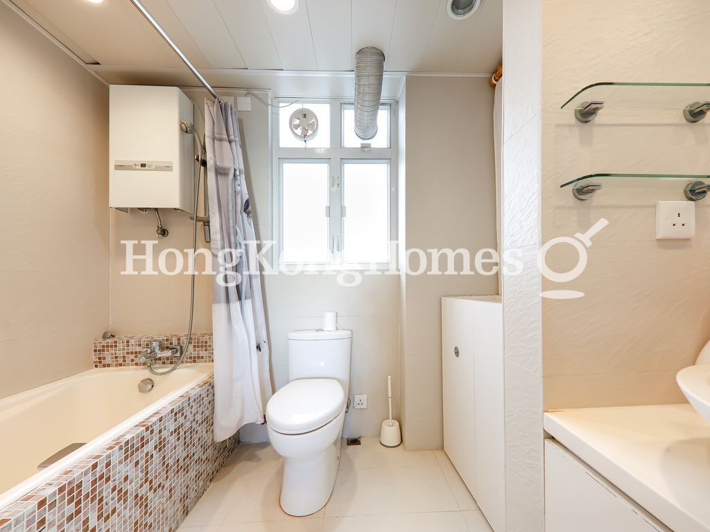 Bathroom — Mandarin Court, Happy Valley