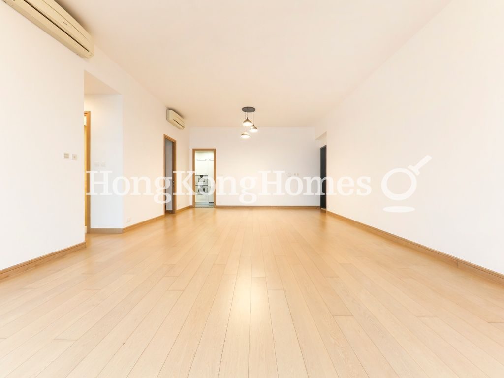 Living and Dining Room — Upton, Western / Kennedy Town