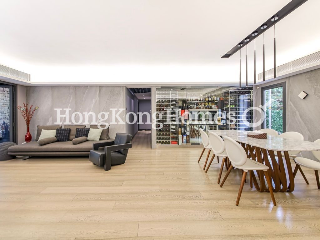 Living and Dining Room — Greenside Villa - Block A, Happy Valley