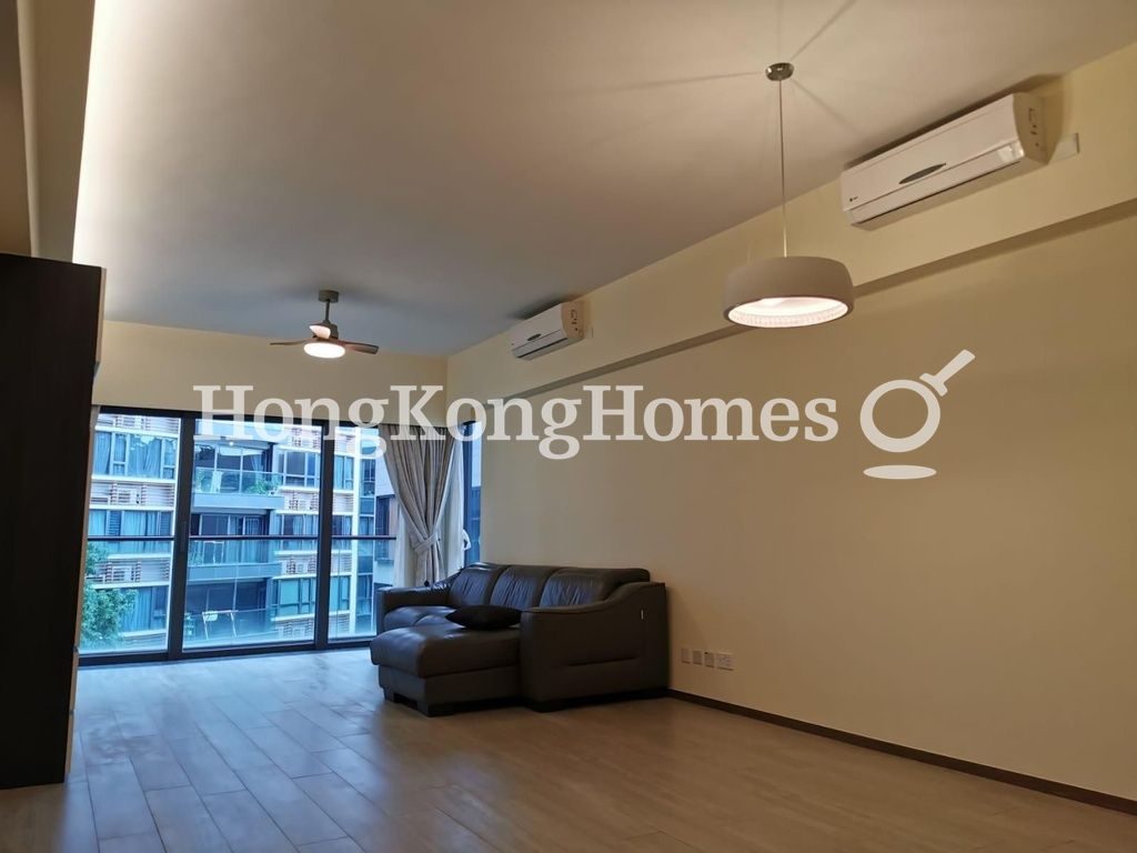 Living and Dining Room — Parc Inverness - Tower 1, Kowloon Tong
