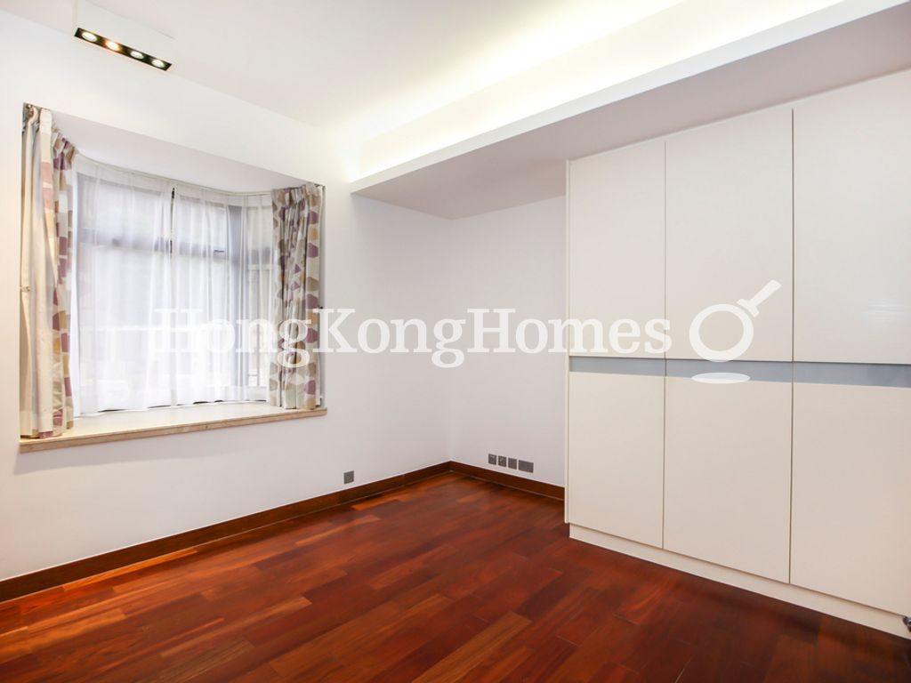 Second Bedroom — Elm Tree Towers - Block A, Jardine's Lookout