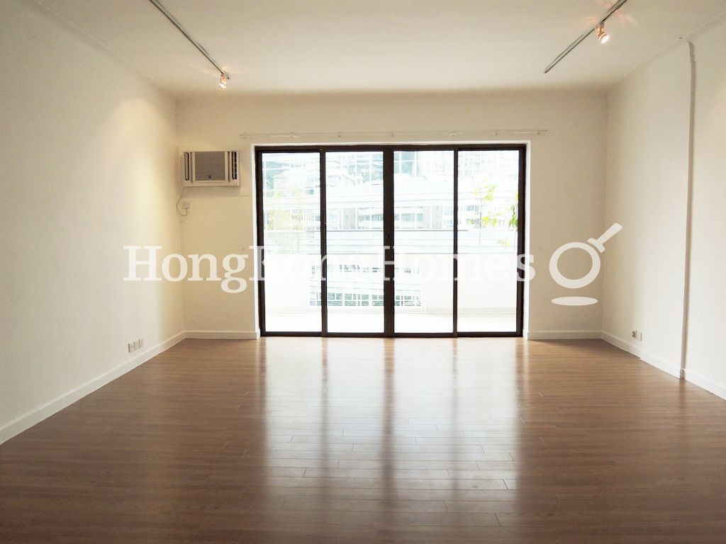 Living and Dining Room — Grosvenor House, Mid-levels Central