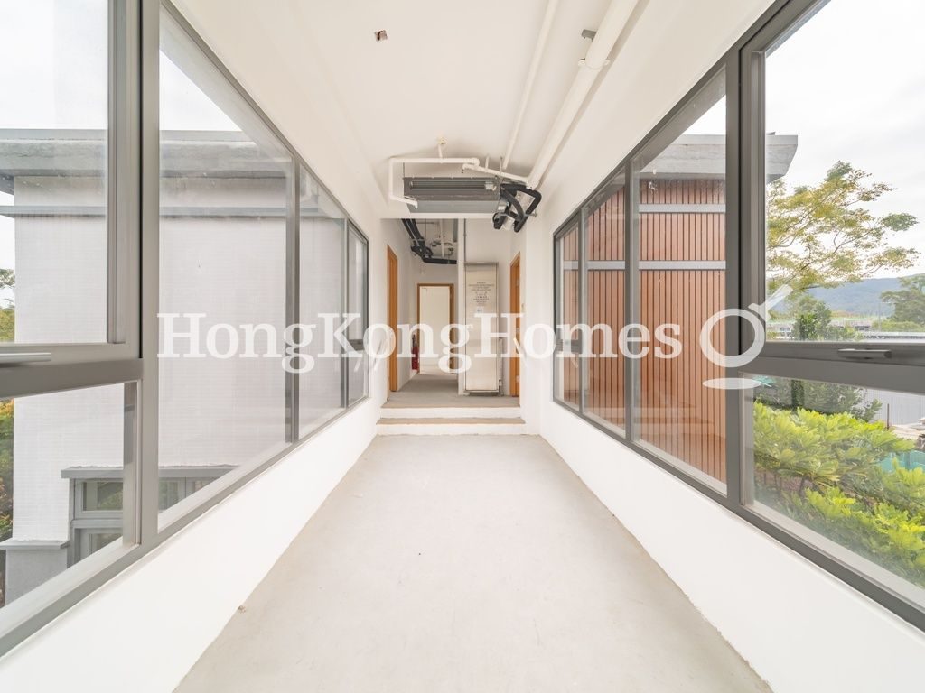 Hallway with Private Lift — Mountain View, Yuen Long