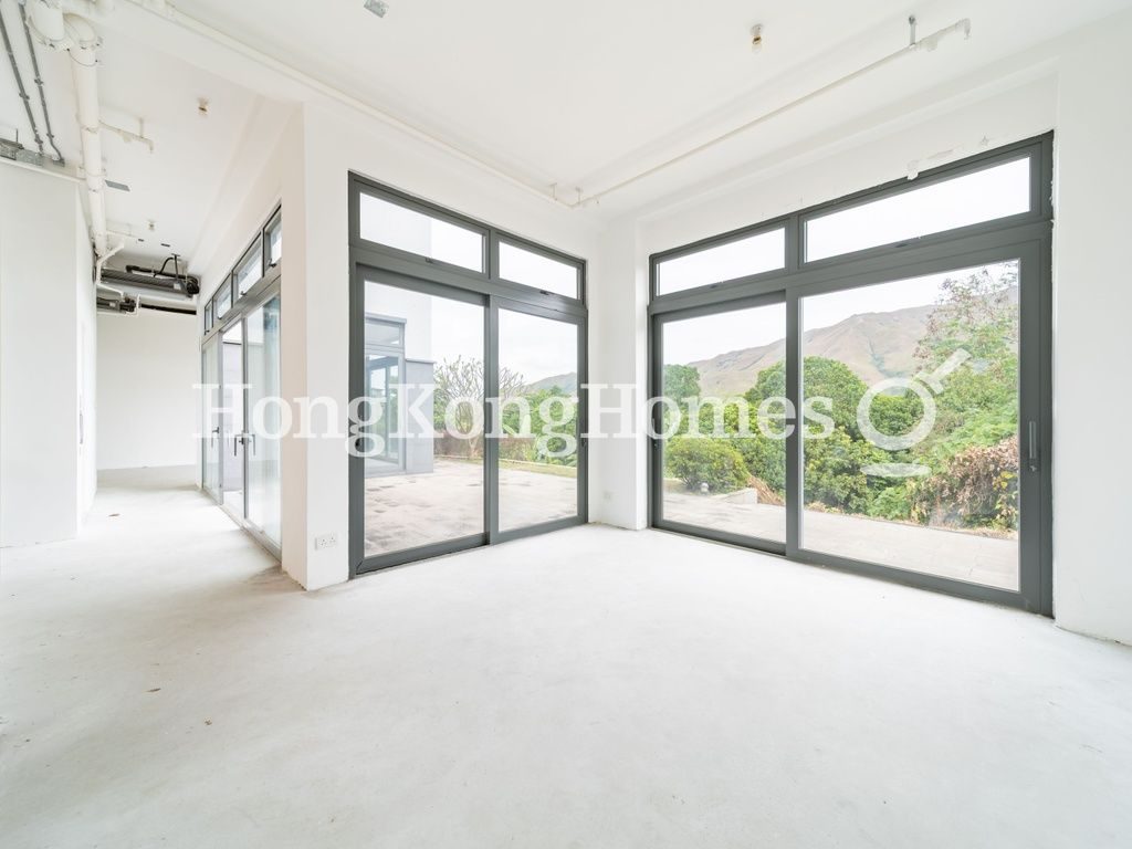 Dining Room — Mountain View, Yuen Long