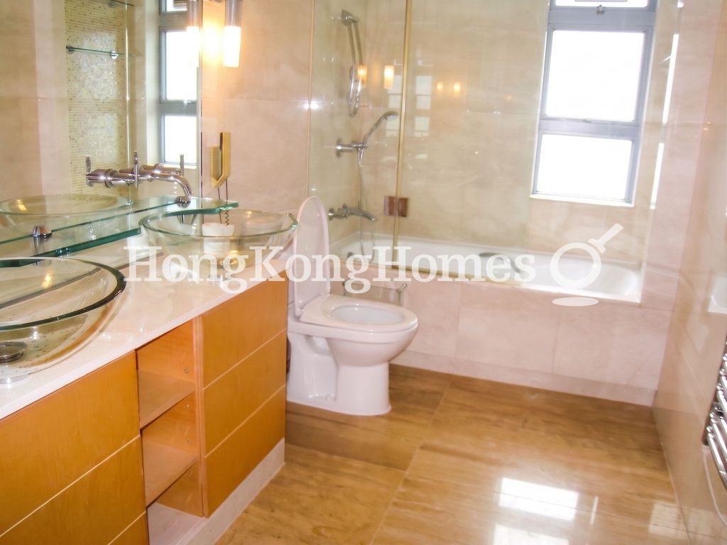 Master Bathroom — Residence Bel-air - Phase 02, South Tower 08, Pokfulam