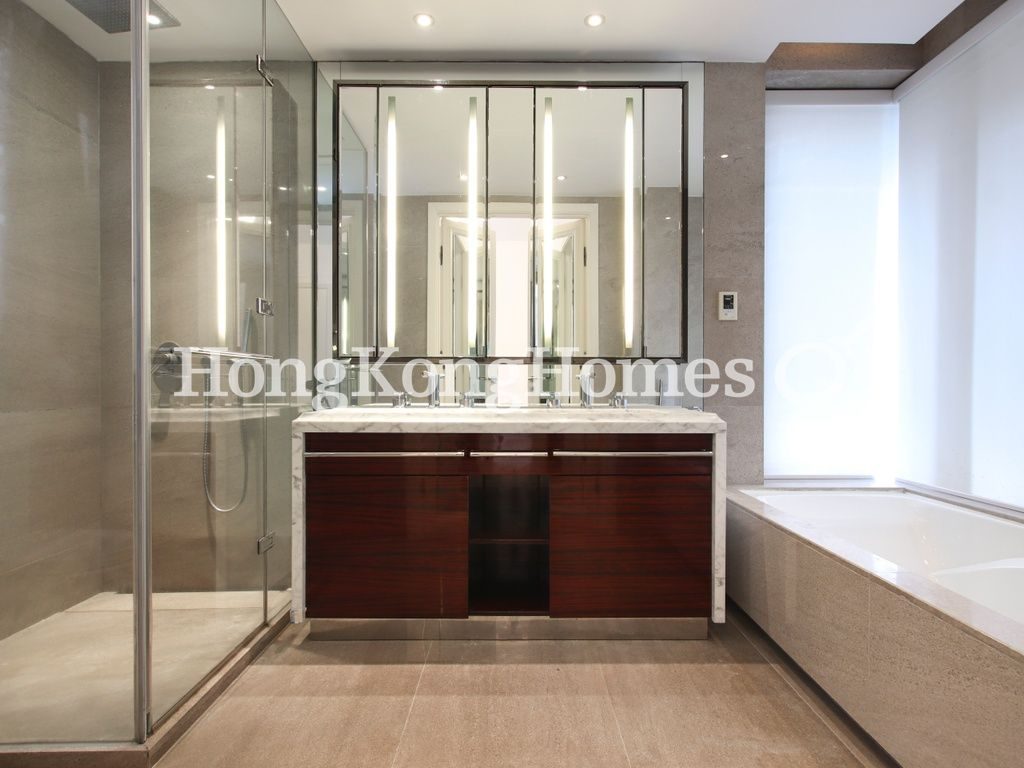 Master Bathroom — Seymour, Mid-levels West